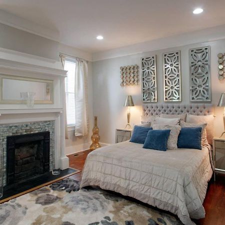 Huge 5 Bed, 5 Bath In Historic Downtown Savannah Bagian luar foto