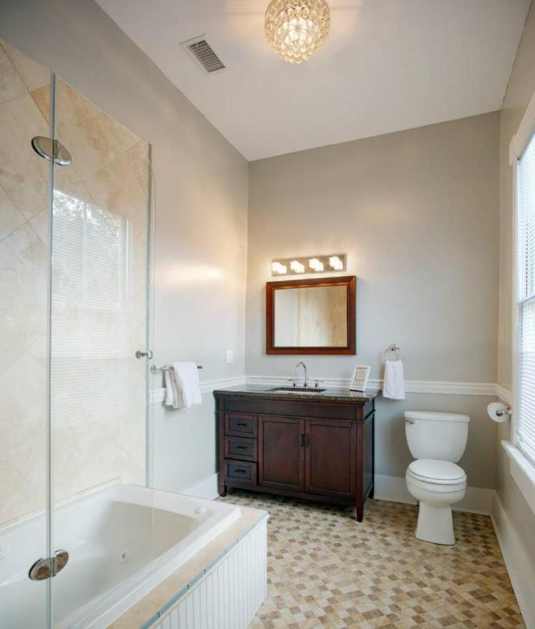 Huge 5 Bed, 5 Bath In Historic Downtown Savannah Bagian luar foto