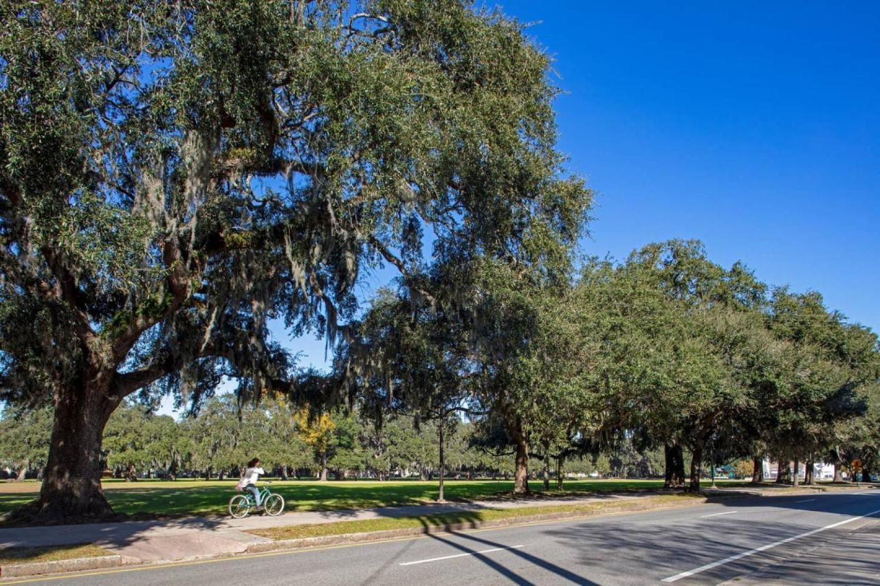 Huge 5 Bed, 5 Bath In Historic Downtown Savannah Bagian luar foto